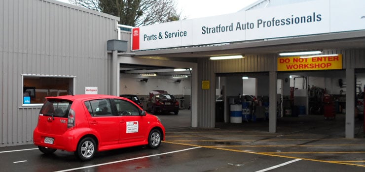 Stratford-Auto-Professionals-740x350