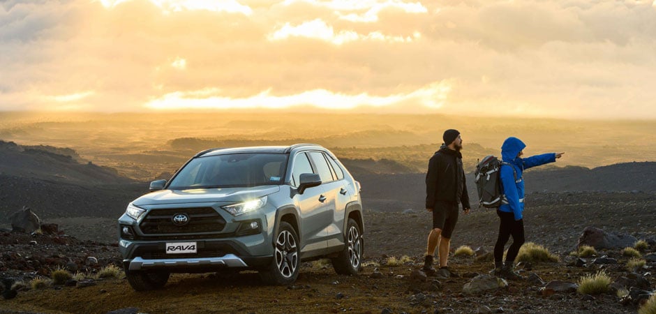 New-adventurous-RAV4-redefines-medium-SUV_HERO_940x450