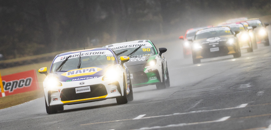 Race 2 Teretonga (940 x 450)