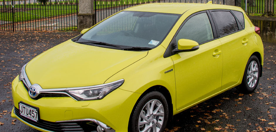 hero-Corolla-Hatches-A-Hybrid