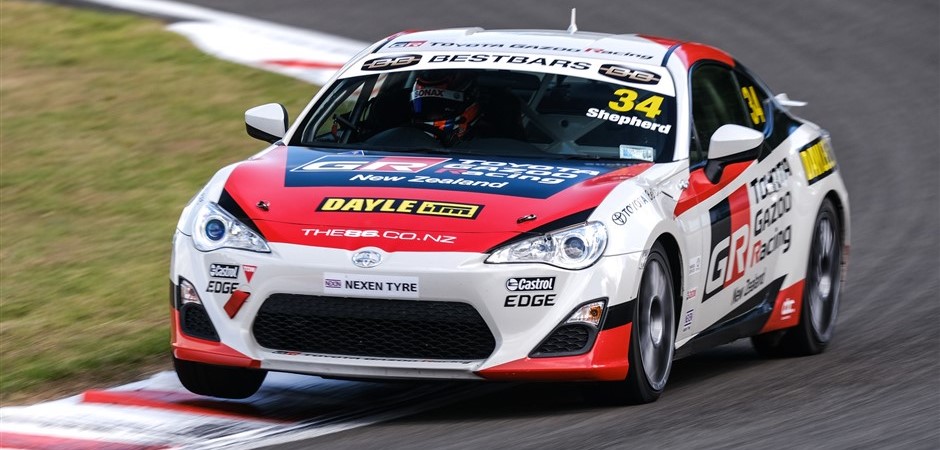 Rown race3 win (940 x 450)