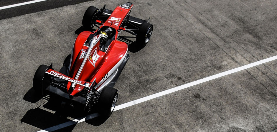 New-Zealand’s-F1-factory-into-top-gear-for-2019_HERO_940x450