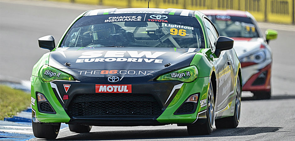 Mike-Lightfoot-returns-to-competitive-Toyota-championship_HERO_940x450